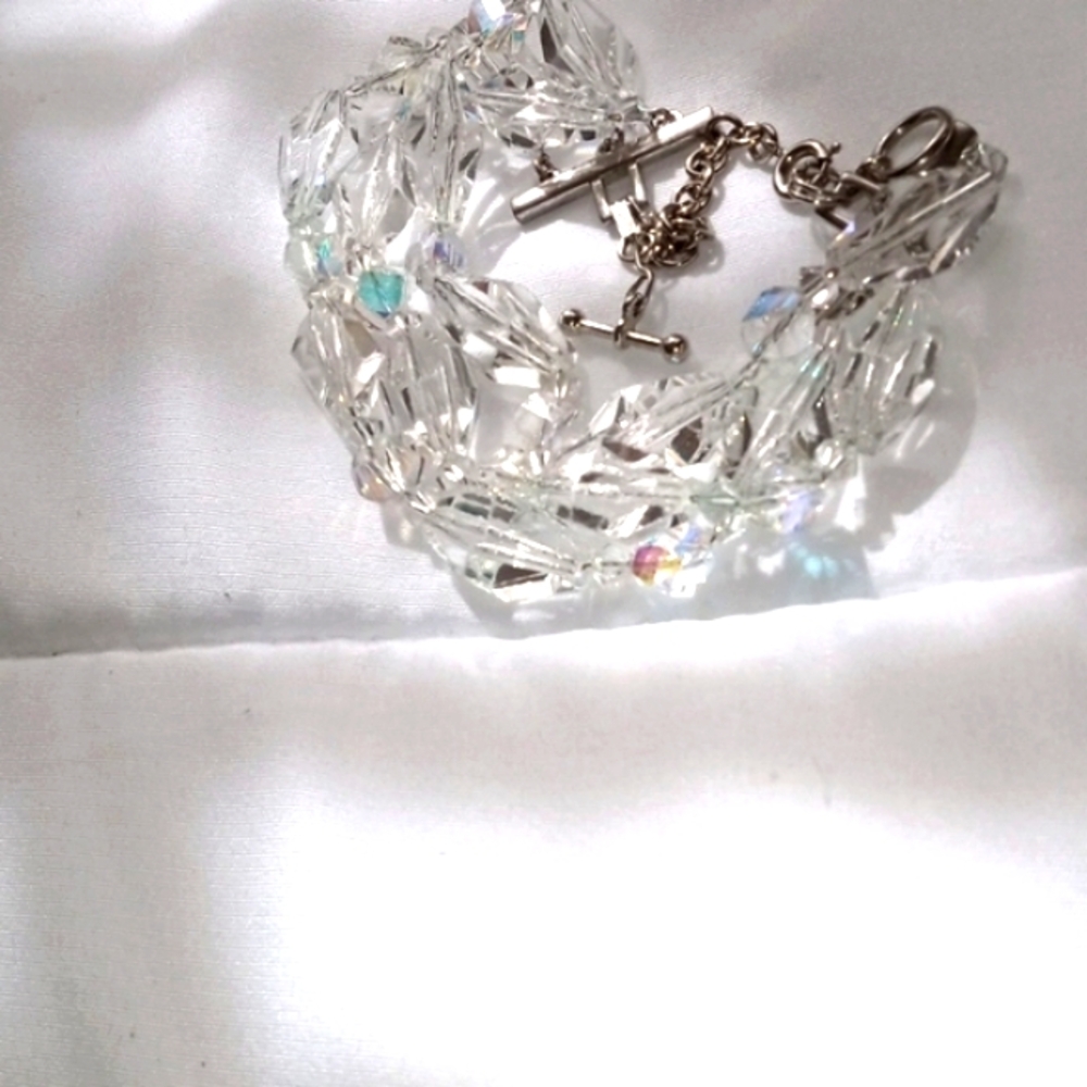 Vintage Avon large different crystals bracelet